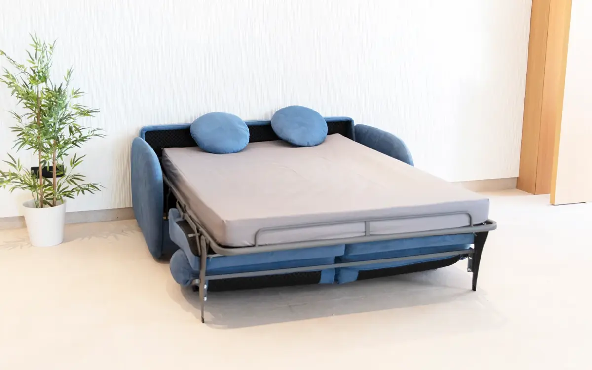 Canapé FAMA convertible ouvert en couchage